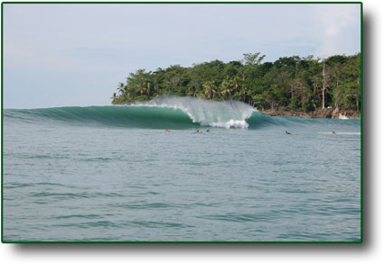 Cabo Matapalo Surfing